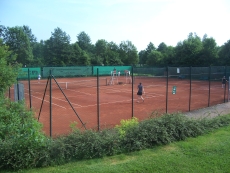 Tennis spielen